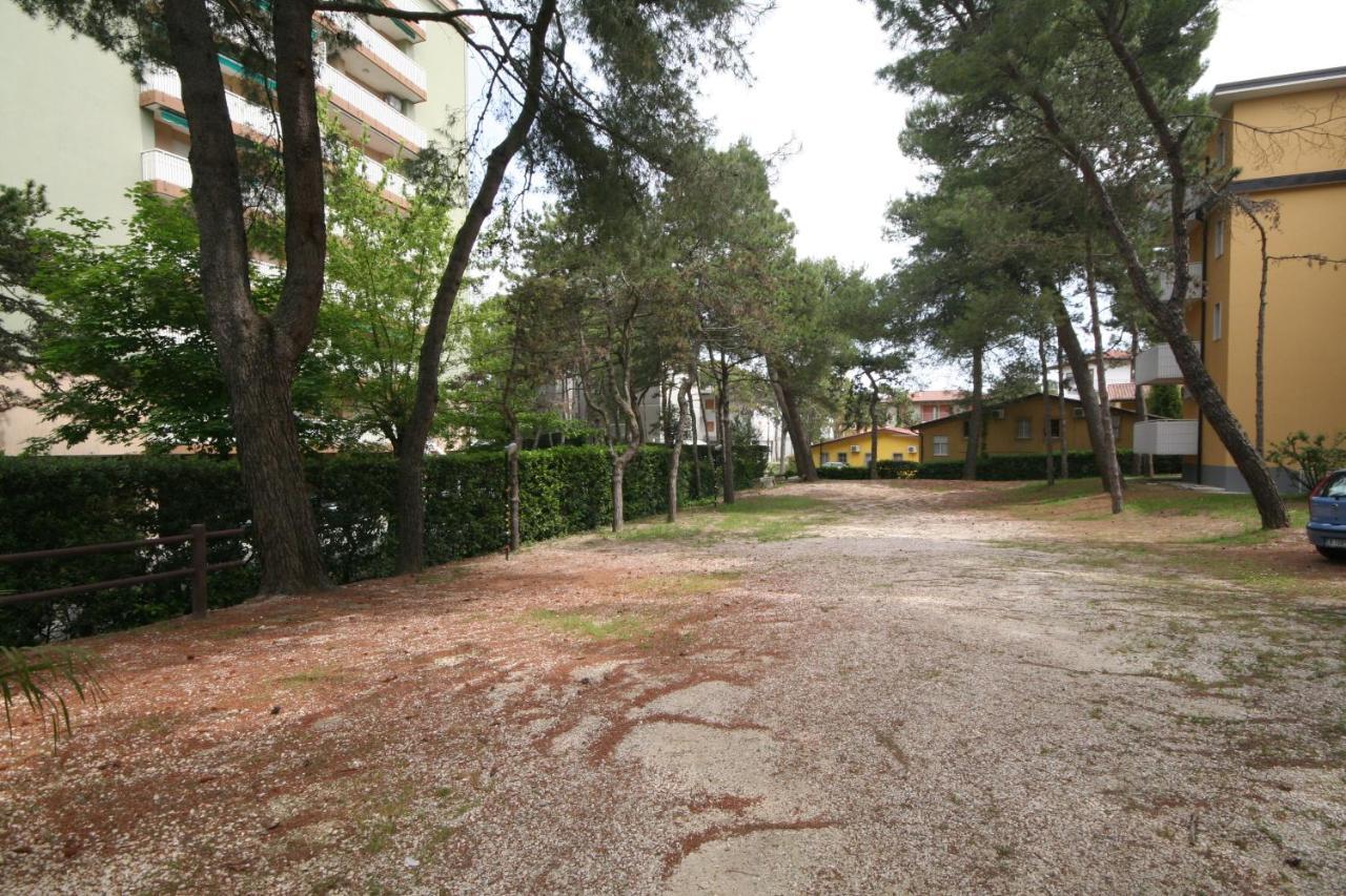Ba- Tintoretto Apartments - لينانو سابيادورو المظهر الخارجي الصورة