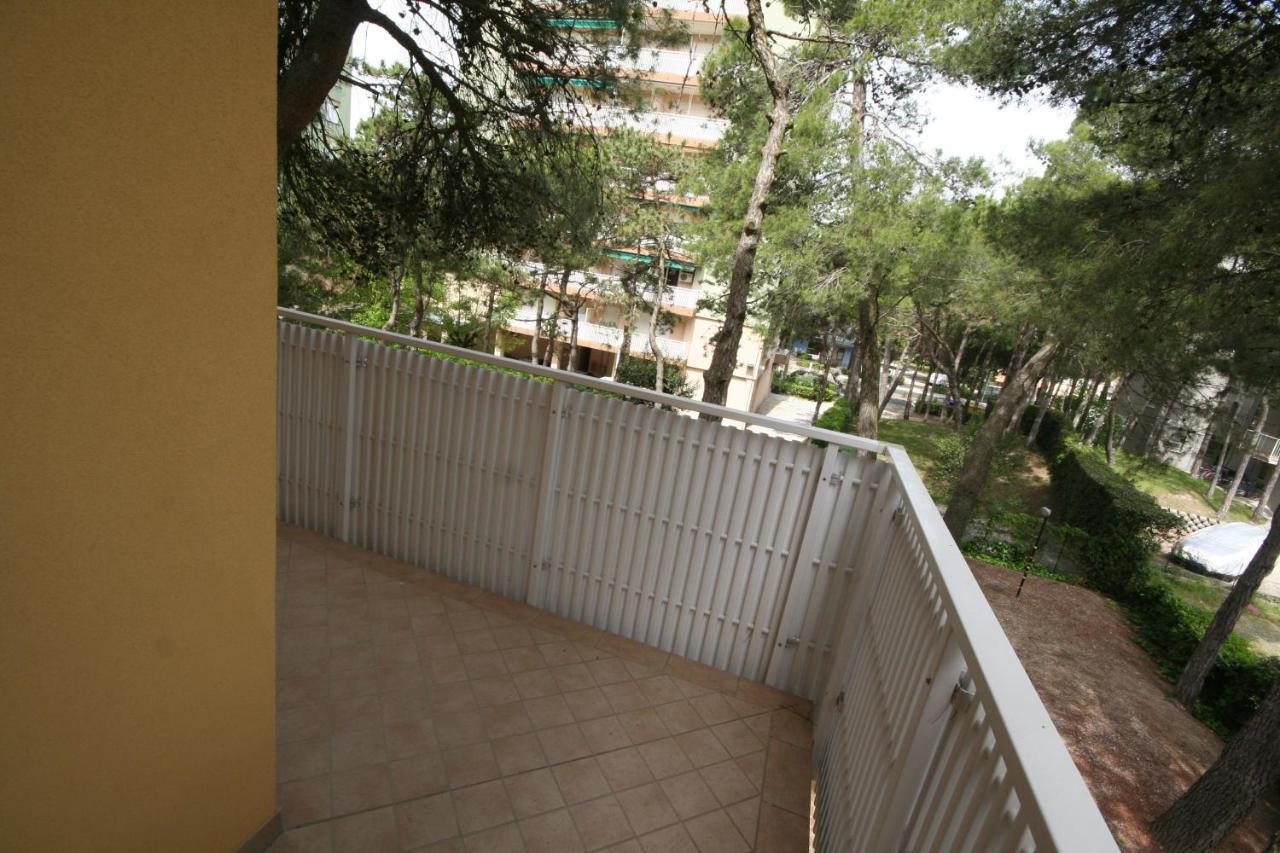 Ba- Tintoretto Apartments - لينانو سابيادورو المظهر الخارجي الصورة